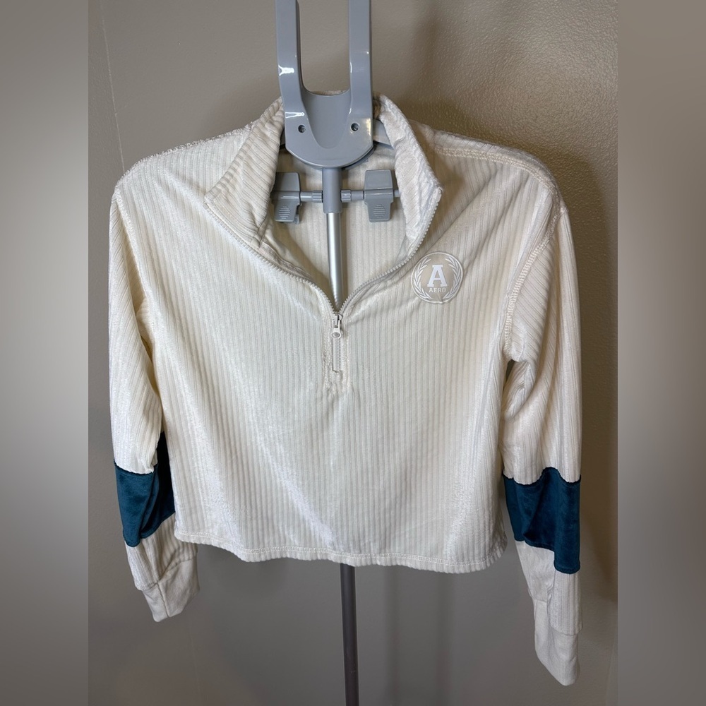 Aeropostale Lounge Women’s Mock Neck 1/4 Zip Crop Pullover